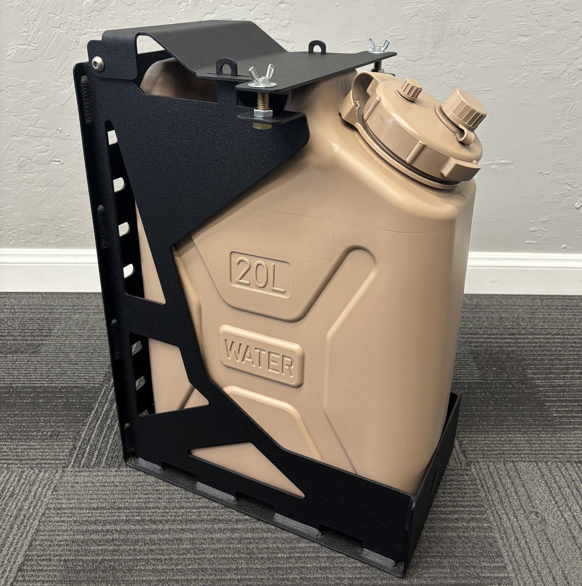 SINGLE FUEL/WATER CAN MOUNT - FITS SWING OUT BUMPERS Chassis Unlimited Inc. 