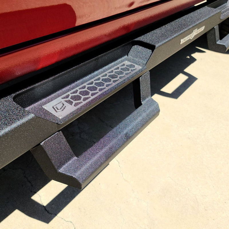 Attitude Modular Side Steps - Black -2005-2022 Tacoma Double Cab Chassis Unlimited Inc. 
